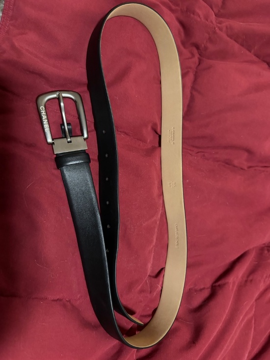 Chanel Belt 95/38 black calf leather with brushed silver buckle. main image 8